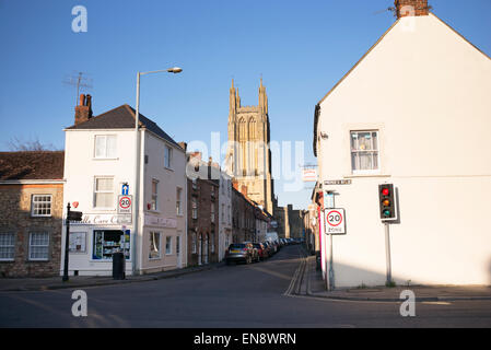 St. Cuthberts Kirche im späten Nachmittag Sonne. Wells, Somerset, England Stockfoto