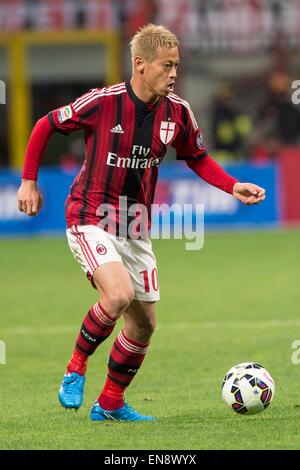 Mailand, Italien. 29. April 2015. Keisuke Honda (Mailand) Fußball: Italienische "Serie A" match zwischen AC Milan 1-3 Genoa CFC im Stadio Giuseppe Meazza in Mailand, Italien. Bildnachweis: Enrico Calderoni/AFLO SPORT/Alamy Live-Nachrichten Stockfoto