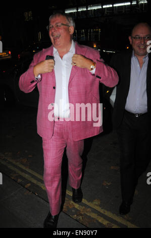 London, UK, 7. Oktober 2015, Christopher Biggins & Neil Sinclair besuchen Specsavers Schauspiel Träger Year Awards 8 Northumberland Avenue. Stockfoto