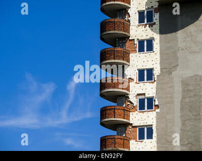 Wärmedämmung von einem Mehrfamilienhaus Platten hergestellt aus Polyurethan Stockfoto