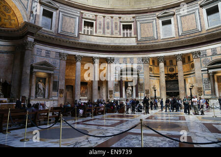 Italien. Rom. Pantheon. Römischer Tempel. Im Inneren. Stockfoto