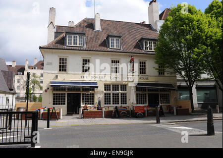 Somers Town Coffee House, 60 Chalton Street, London NW1 1HS. Stockfoto