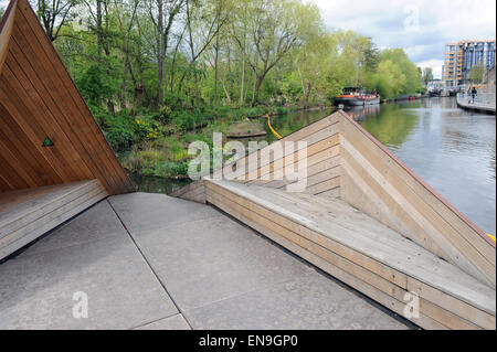 Viewpoint - ein Auftragswerk des Finish-Institut in London und die Architektur-Stiftung. Es ist eine schwimmende Plattform für die Anzeige Stockfoto