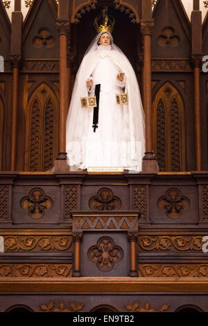 Kuba Trinidad Plaza Mayor Iglesia Parroquial De La Santisima Kirche der Heiligen Dreifaltigkeit Ende des 19. Jahrhunderts verzierten gotischen Kapelle Stockfoto