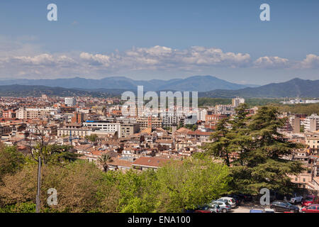 Ein Blick über die moderne Stadt Girona, Katalonien, Spanien. Stockfoto