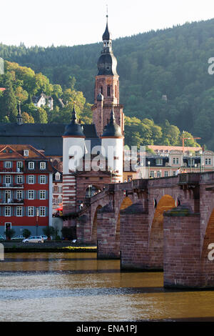 Alte Brücke, Heidelberg, Baden-Württemberg, Deutschland | Heidelberg, Altstadt, Fluss Neckar, Deutschland Stockfoto