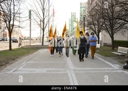 Eine Gruppe von rund 100 Demonstranten Sikh inszenierte eine Demonstration in der Nähe auf der Princes Gate, einen kurzen Spaziergang vom wo Modi festgelegt ist Stockfoto