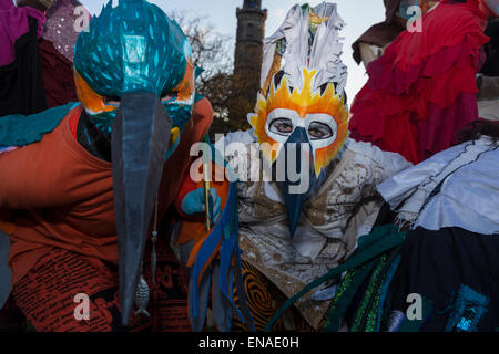 Edinburgh, Schottland. 30. April 2015. Darsteller auf der weltberühmten Beltane Fire Festival in Edinburgh, an der alten keltischen Feier teilnehmen. Bildnachweis: Richard Dyson/Alamy Live-Nachrichten Stockfoto