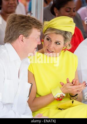 Rincon, Karibik Niederlande. 30. April 2015. König Willem-Alexander und Maxima der Königin der Niederlande besucht die Dia di Rincon auf Bonaire, 30. April 2015. Foto: Patrick van Katwijk - POINT DE VUE, - NO WIRE SERVICE - Credit: Dpa picture-Alliance/Alamy Live News Stockfoto