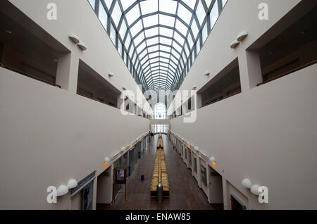 Innenansicht der Arktikum, Arctic Center und Regionalmuseum, Rovaniemi, Lappland, Nordfinnland Stockfoto