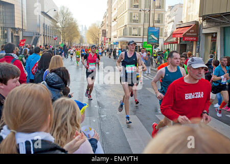 Internationaler Marathon von Paris, Paris Frankreich Stockfoto