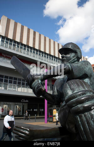 Sportlichen Erfolg Statue, Innenstadt von Leicester, UK Stockfoto