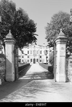 VERONA, Italien - März 29: Villa Bongiovanni offen für eine Hochzeitsmesse in Verona Sonntag, 29. März 2015. Es wurde im klassizistischen Stil im 18. Jahrhundert von der Familie Bongiovanni gebaut. Stockfoto