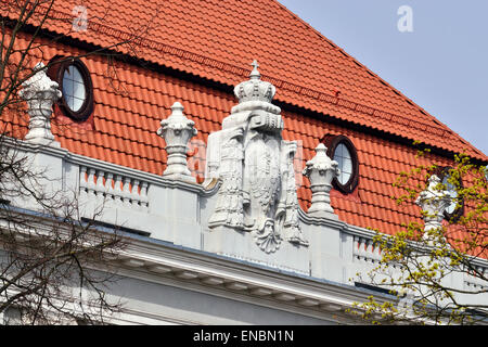 Relief am Gebäude Oberlandesgericht Königsberg. Kaliningrad (ehemals Königsberg), Russland Stockfoto