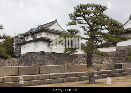 Eingang zur Burg von Osaka, Osaka, Japan. Stockfoto