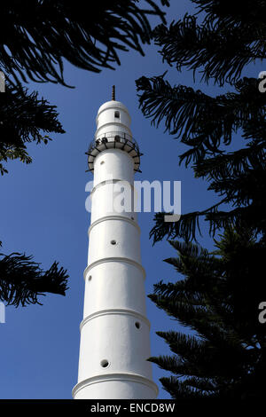 Der Bhimsen Turm oder Dharahara Tempel, Thamel Bezirks, alte Stadt, Stadt Kathmandu, Nepal, Asien. Stockfoto