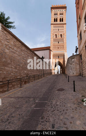 San Martin Turm (14. Jahrhundert Mudejar-Stil). UNESCO-Liste des Weltkulturerbes. Teruel Stadt. Aragon. Spanien Stockfoto