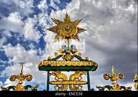 Goldener Stern am Zaun des Schloss Charlottenburg, Berlin Stockfoto