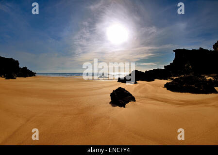 Portugal, Alentejo: Malerische Strand von Porto Covo Stockfoto