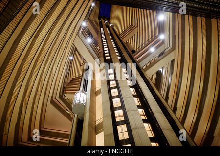 "Downtown Atlanta Georga USA The Atlanta Marriott Marquis ist ein 52-Geschichte, Marriott Hotel in Atlanta, Georgia. Es ist der 14. t Stockfoto