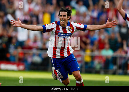 Bilbao, Spanien. 2. Mai 2015. Tiago Cardoso Mendes Mittelfeldspieler von Atletico de Madrid feiert. La Liga Fußball. Atletico de Madrid gegen Athletic Club Bilbao im Vicente Calderon Stadion. Bildnachweis: Aktion Plus Sport/Alamy Live-Nachrichten Stockfoto