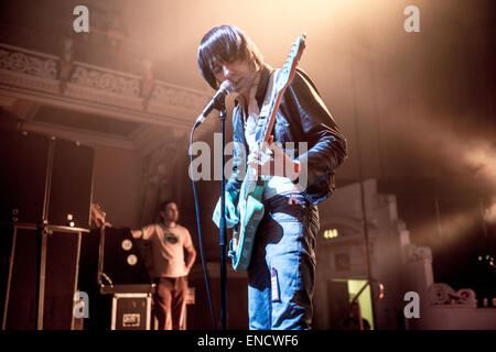 Leeds, UK. 2. Mai 2015. Die Krippen durchführen live in Leeds Town Hall im Rahmen der live bei Leeds 2015 Credit: Gary Mather/Alamy Live News Stockfoto