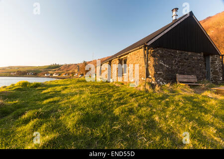 Die Bucht bei Waternish auf der Isle Of Skye während die goldene Stunde Stockfoto