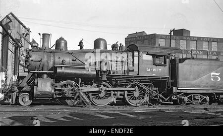 [Missouri-Kansas-Texas, Lok Nr. 528 mit Tender] Stockfoto