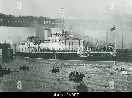 HMS Victoria auf den Fluss Tyne Stockfoto