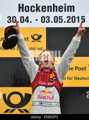 Hockenheim, Deutschland. 3. Mai 2015. Mattias Ekstroem aus dem Audi Sport Team Abt Sportsline feiert das zweite Rennen der Saison der Deutschen Tourenwagen Meisterschaft (DTM) in Hockenheim, Deutschland, 3. Mai 2015 zu gewinnen. Foto: UWE ANSPACH/Dpa/Alamy Live News Stockfoto