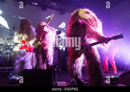 Super Furry Animals Durchführung in Cardiff im März 2015. Stockfoto