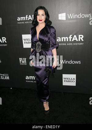 Prominente besuchen 2014 AmfAR LA Inspiration Gala zu Ehren Tom Ford in den Milk Studios.  Mitwirkende: Dita Von Teese wo: Los Angeles, California, Vereinigte Staaten von Amerika bei: 29. Oktober 2014 Stockfoto