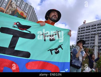 Naha, Okinawa, Japan: Menschen protestieren gegen die neuen amerikanischen Basis in Henoko Stockfoto