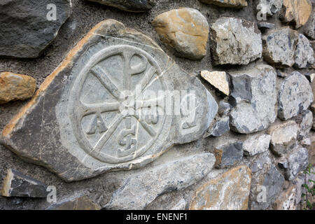 Stein auf dem Camino de Santiago. Pyrenäen. Aragón Provinz. Spanien Stockfoto