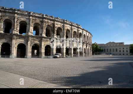 Die Arena von Nimes ist ein römisches Amphitheater befindet sich in der französischen Stadt Nimes. Stockfoto