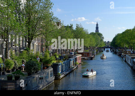 An der Prinsengracht mit der Westerkerk, Altstadt entlang der Grachten, Amsterdam, Niederlande Stockfoto