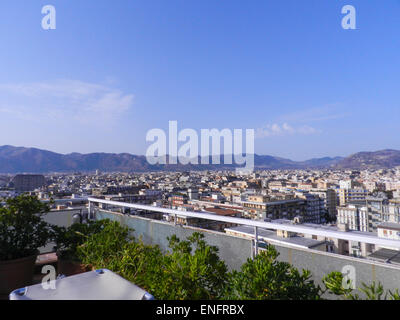 Palermo, Vögel Auge, Blick, Blick von der Dachterrasse, Stadt breit, sonnig, Sizilien, Italien Stockfoto