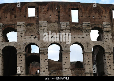 Italien. Rom. Das Kolosseum (Kolosseum) oder Flavian Amphitheater. Stockfoto