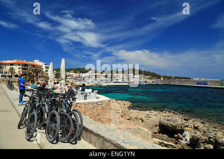 Zum Hafen von Cala Rajada anzeigen Stockfoto