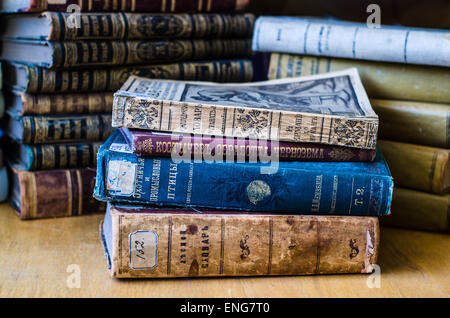 alte antike Bücher im altpreußischen Sprache Stockfoto