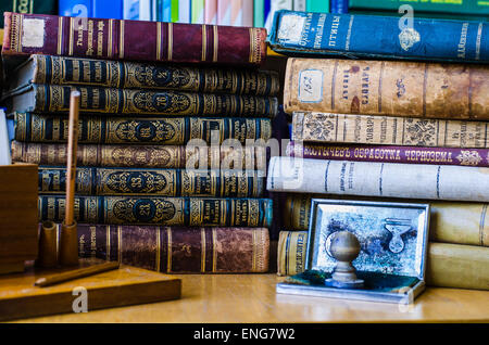 alte antike Bücher im altpreußischen Sprache Stockfoto