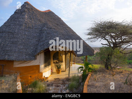 Bestandteil der luxuriösen Sasaab Lodge am Ufer des Uaso Nyiru Fluss, Samburu County, Samburu National Reserve, Kenia Stockfoto