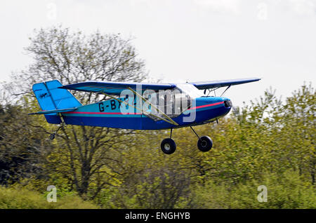 RANS S-116 Super sechs Coyote II Registrierung G-BXRZ ist ein moderner Microlight Flugzeug gesehen, dem Start vom Flugplatz Popham. Stockfoto