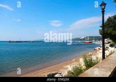 Coastal Sommerlandschaft Balchik Town, Küste des Schwarzen Meeres, Region Varna Bulgarien Stockfoto