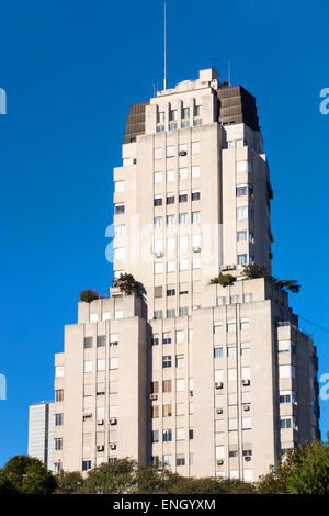 Die Kavanagh Gebäude in Buenos Aires, einer der ersten Wolkenkratzer Stockfoto