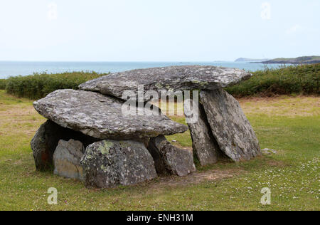 Altar-Keil-Grab auf der Mizen-Halbinsel in der Republik Irland Stockfoto