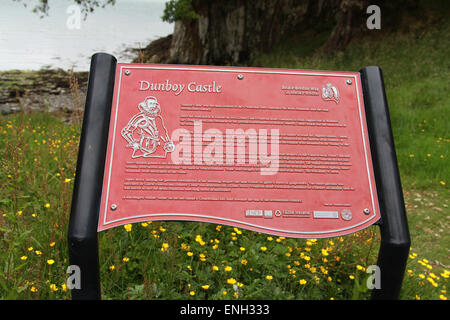 Informationstafel bei den Ruinen von Dunboy Castle auf der Beara-Halbinsel in der Grafschaft Cork Stockfoto