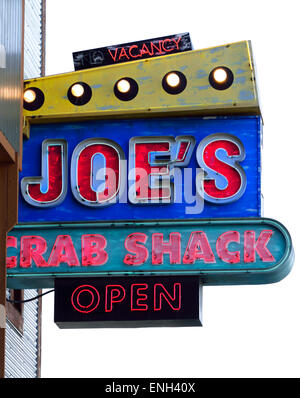 Renommierten Joe's Crab Shack lokal Schild am Fishermans Wharf San Francisco Kalifornien, USA Stockfoto