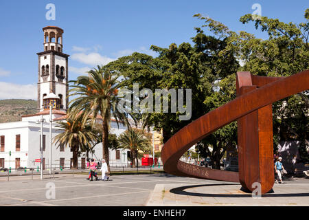 der Kirche Nuestra Señora De La Concepcion und Plaza de Europa in Santa Cruz De Tenerife, Teneriffa, Kanarische Inseln, Spanien, Europa Stockfoto