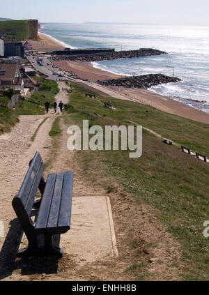 South West Coast Weg Richtung in West Bay, Dorset, Großbritannien Stockfoto